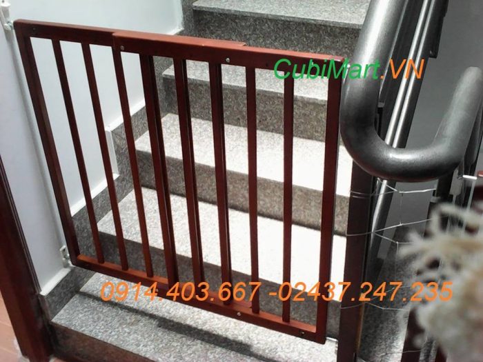 Chắn cửa Maya bằng gỗ, chắn cầu thang maia