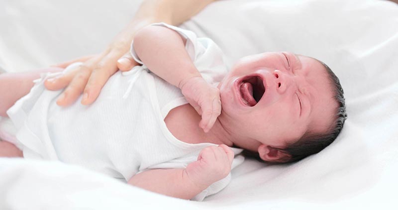 Vì sao bé hay khóc đêm? vì sao bé hay khóc đêm. 6 nguyên nhân chính vì sao trẻ hay khóc vào ban đêm