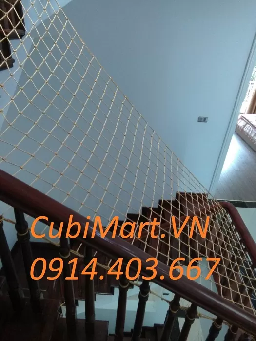 lưới an toàn cầu thang bộ